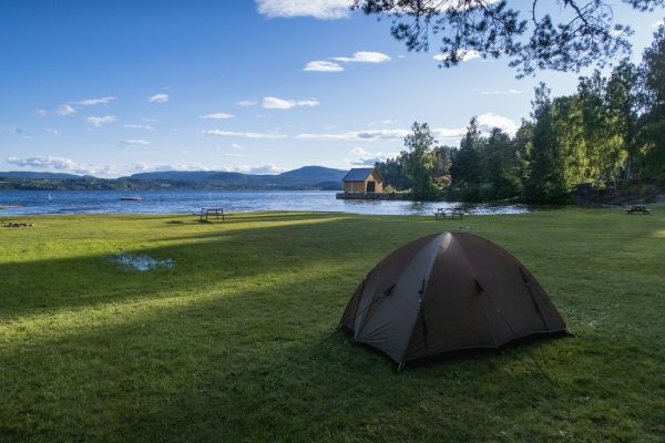 Les meilleurs spots de camping près du lac du Bourget